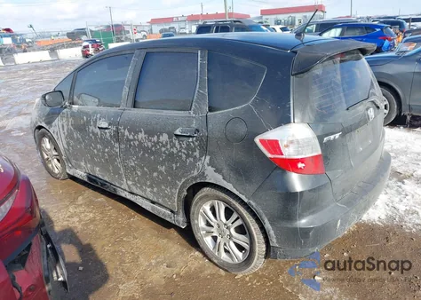 2010 Honda Fit Sport из США, поврежденный, VIN JHMGE8H41AC014025